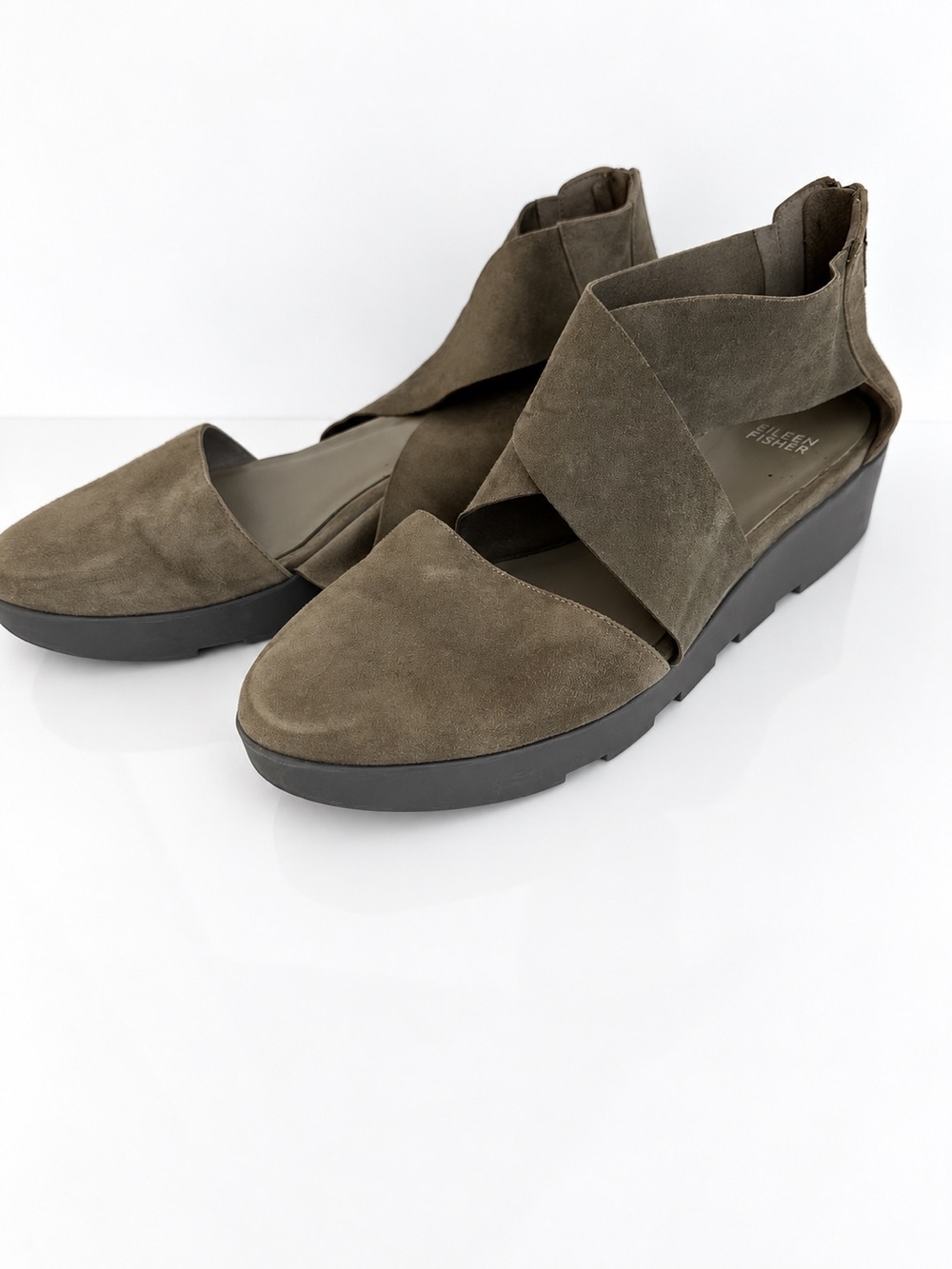 Eileen Fisher Olive Taupe Suede Crisscross Closed Toe Wedge Sandals Size 9